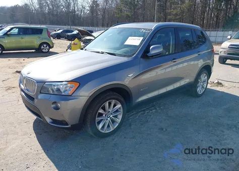 2014 BMW X3 xDrive28I z USA, uszkodzony, nr VIN 5UXWX9C50E0D29422